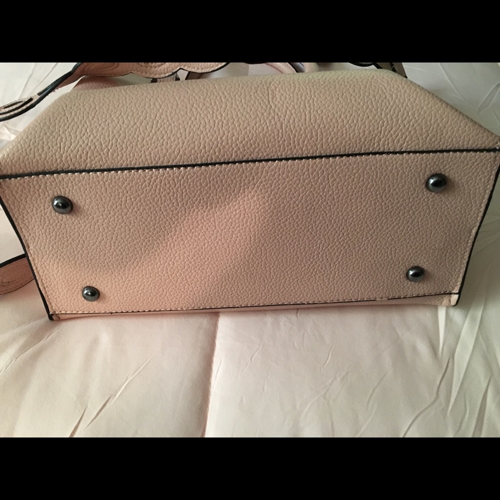 Purse - Picture 5 of 8